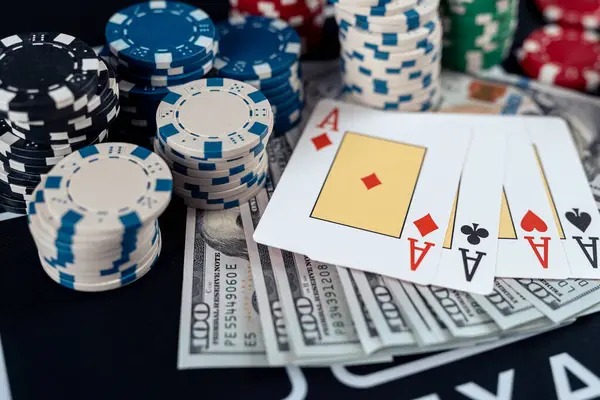 capital33 rocket168